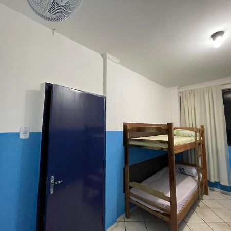 Portaria E Circulacao De Hospedes So Ate 23 Horas - Reabre As 5 Horas - Compartilhado Tompell Hostel Ponta Porã Eksteriør bilde